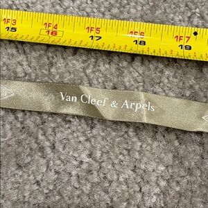 Van Cleef & Arpels Olive Ribbon